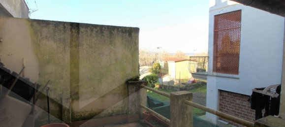 2 bedrooms Apartment in Pontedera, Italy No. 23064 16