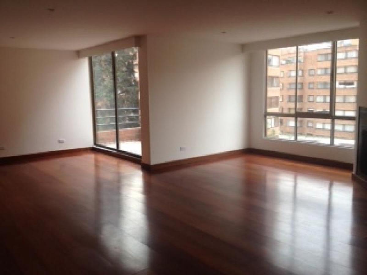 Дом с 3 спальнями в Богота, Колумбия № 14215