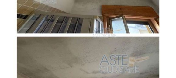 5 rooms Apartment in Isca sullo Ionio, Italy No. 186139 7