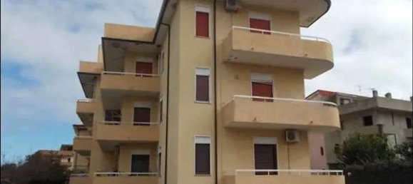 5 rooms Apartment in Isca sullo Ionio, Italy No. 186139 19