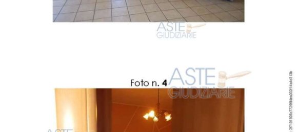 5 rooms Apartment in Isca sullo Ionio, Italy No. 186139 12