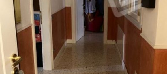 7 rooms Apartment in Camponogara, Italy No. 16198 4