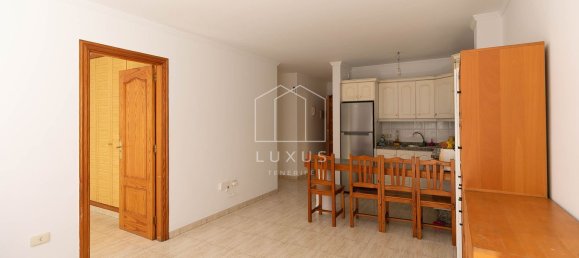 Apartamento de 3 dormitorios en Arona, Spain No. 152026 2