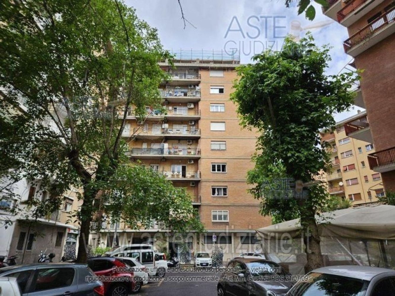 Casa de 11 habitaciónes en Rome, Italy No. 30758