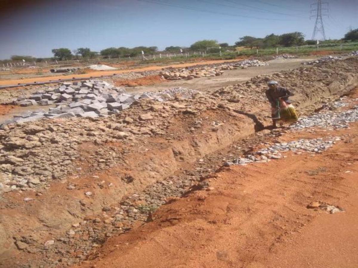 Grundstück in Hyderabad, India, Nr. 40483