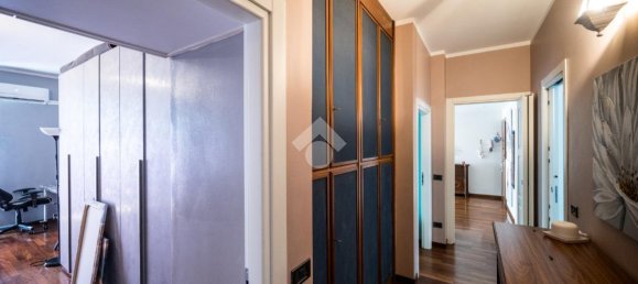 Apartamento de 4 habitaciónes en Milan, Italy No. 247243 10