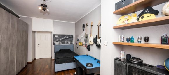 Apartamento de 4 habitaciónes en Milan, Italy No. 247243 9