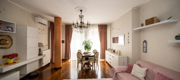 Apartamento de 4 habitaciónes en Milan, Italy No. 247243 22