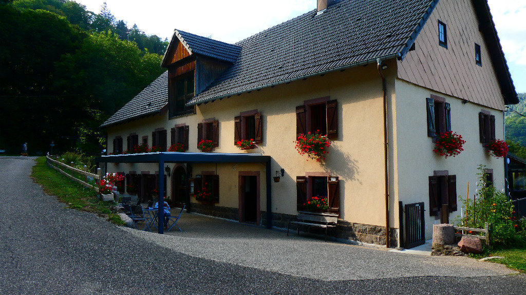 Propiedad comercial en Colmar, France No. 234424