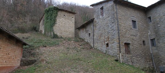 14 rooms House in Palazzuolo sul Senio, Italy No. 75999 30