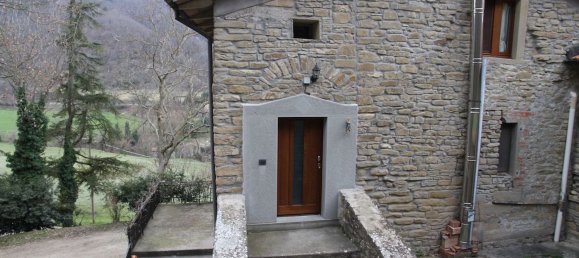 14 rooms House in Palazzuolo sul Senio, Italy No. 75999 12
