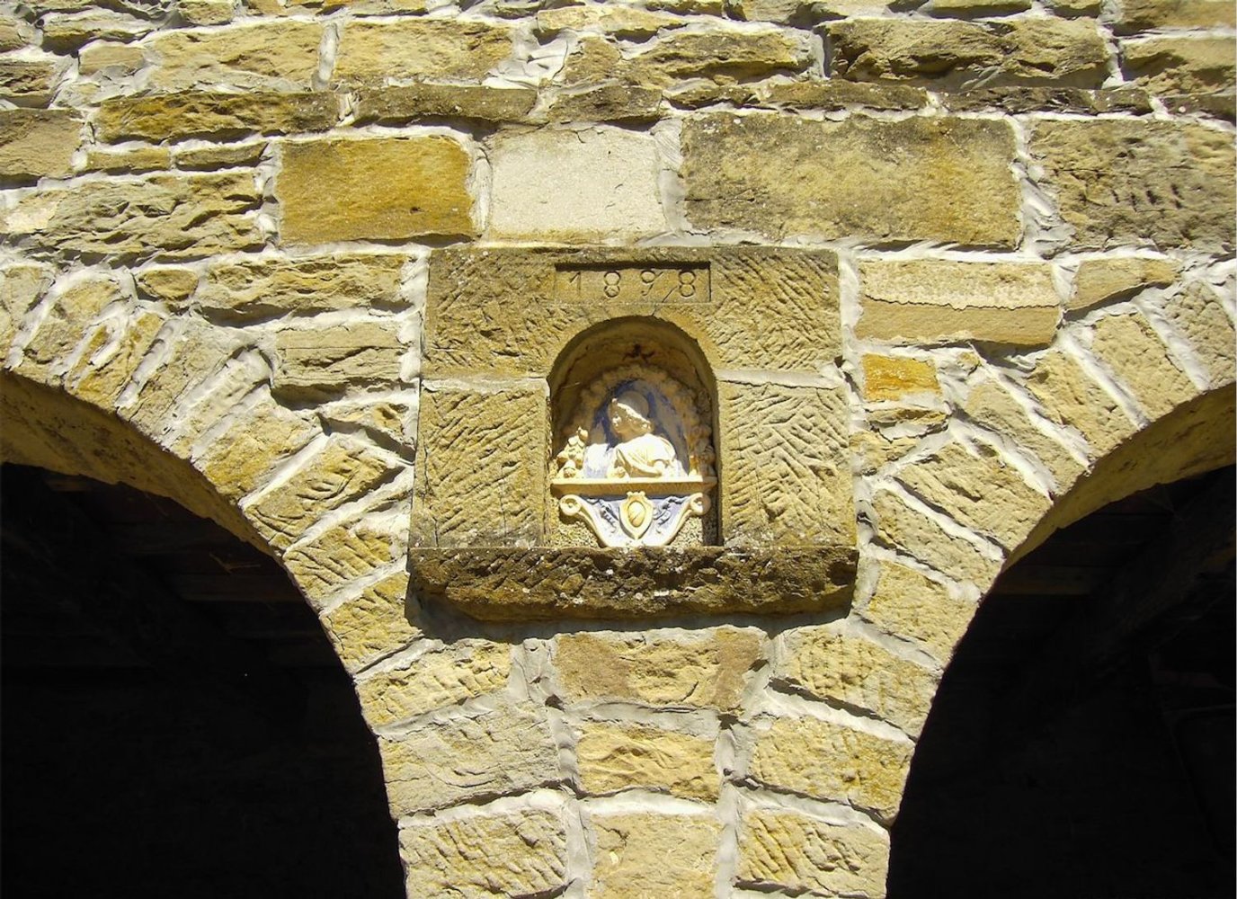 14 rooms House in Palazzuolo sul Senio, Italy No. 75999