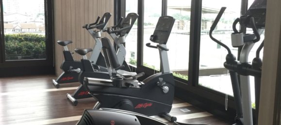 Кондоминиум  с 2 спальнями в Ваттхана, Таиланд № 64488 4