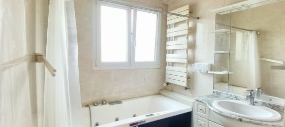 Квартира с 2 спальнями в Дюньи, Франция № 150465 7