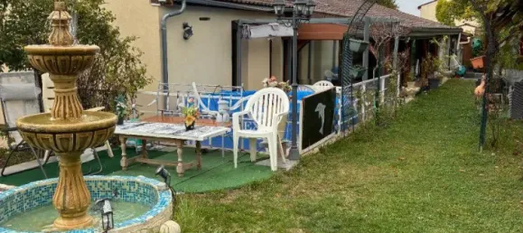 Casa T4 em La Chapelle-Saint-Luc, France N.º 354801 8