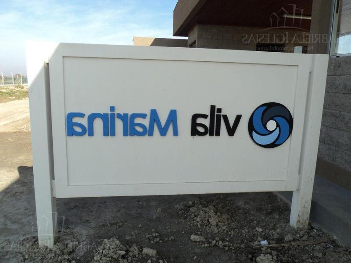  Land in Escobar, Argentina No. 110366