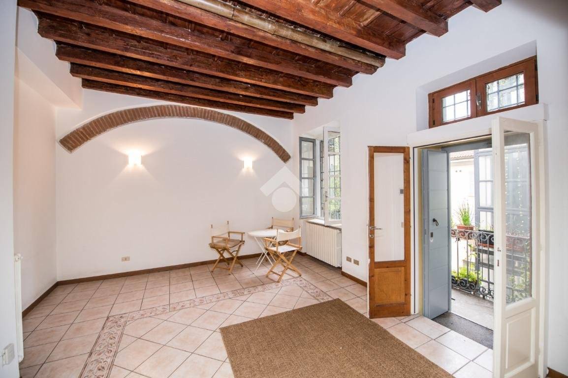 1 غرف نوم شقة في Milan, Italy رقم 374343