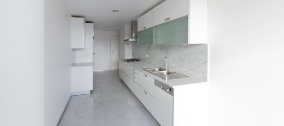 4 Schlafzimmer Wohnung in Funchal, Portugal, Nr. 161644 8