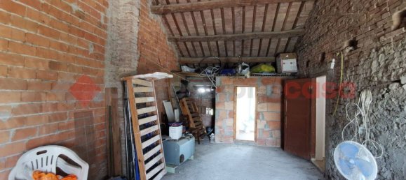 4 bedrooms Villa in Casaleone, Italy No. 111893 9