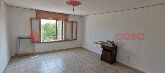 4 bedrooms Villa in Casaleone, Italy No. 111893 6