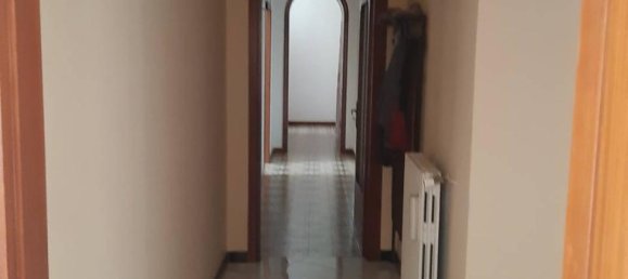 4 rooms Apartment in Marigliano, Italy No. 109410 3