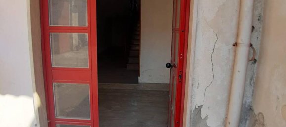 4 rooms Apartment in Marigliano, Italy No. 109410 18