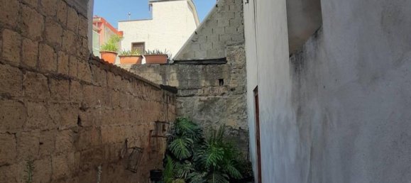 4 rooms Apartment in Marigliano, Italy No. 109410 14