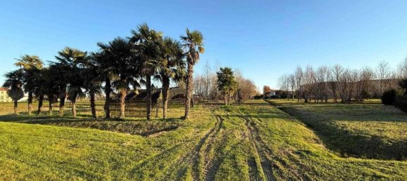 8 rooms House in San Michele al Tagliamento, Italy No. 33275 21