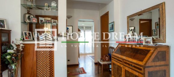 1 bedroom Apartment in Rome, Italy No. 291392 8