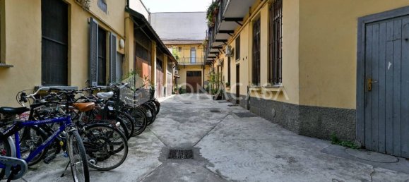 Studio in Milan, Italy No. 380439 17