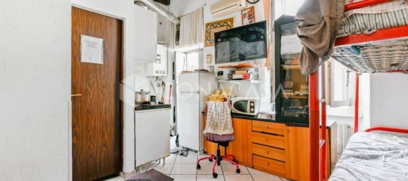 Studio in Milan, Italy No. 380439 8