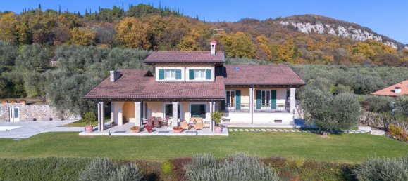 10غرفة فيلا في Verona, Italy رقم 165400 9