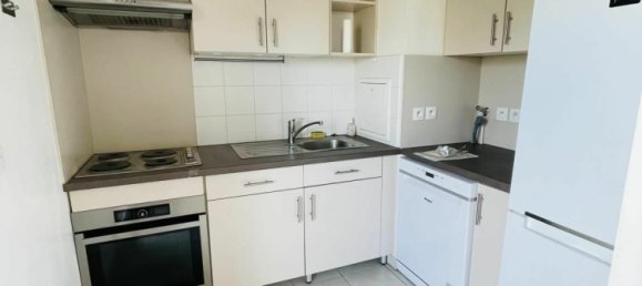 2 bedrooms Apartment in Sartrouville, France No. 322748 4