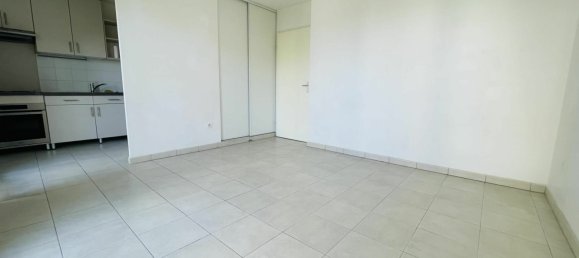 2 bedrooms Apartment in Sartrouville, France No. 322748 3