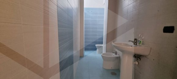 4 rooms Apartment in Naples, Italy No. 17482 14