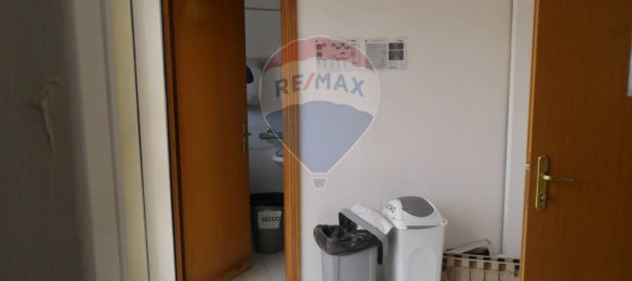 180m² Commercial property in Caltanissetta, Italy No. 336010 8