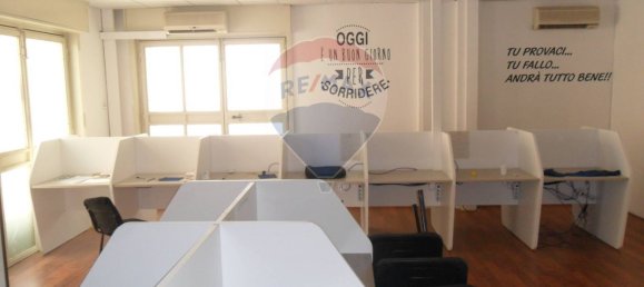 180m² Commercial property in Caltanissetta, Italy No. 336010 16