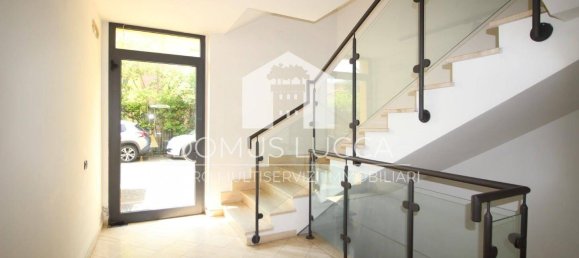 Apartamento T1 em Lucca, Italy N.º 323926 21