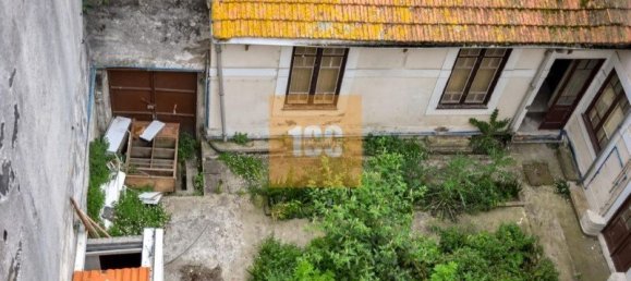  Building in Porto, Portugal No. 109966 9