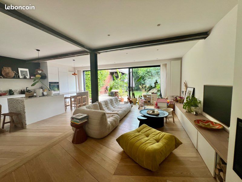 4 Schlafzimmer Haus in Quesnoy-sur-Deule, France, Nr. 341570