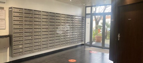 Studio in Vitry-sur-Seine, France No. 183502 11