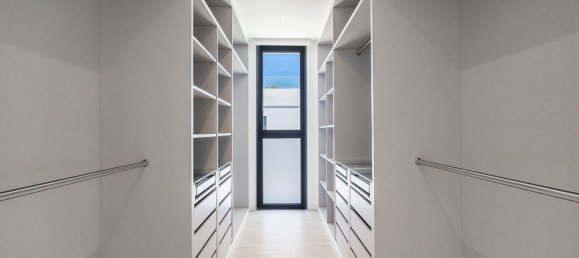 5 bedrooms Villa in Son Veri, Spain No. 14602 10