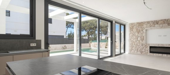 5 bedrooms Villa in Son Veri, Spain No. 14602 6