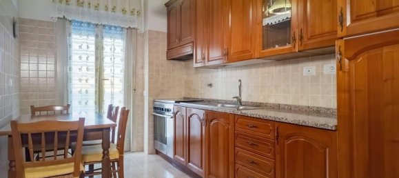 3 rooms Apartment in Rome, Italy No. 32912 11