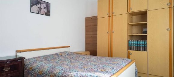 3 rooms Apartment in Rome, Italy No. 32912 29