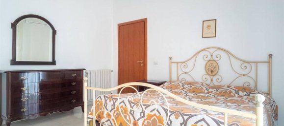 3 rooms Apartment in Rome, Italy No. 32912 24