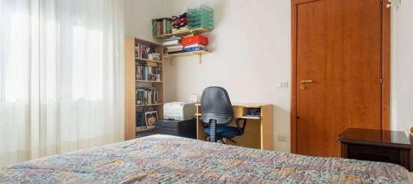 3 rooms Apartment in Rome, Italy No. 32912 28