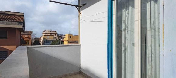 3 rooms Apartment in Rome, Italy No. 32912 36