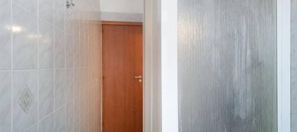3 rooms Apartment in Rome, Italy No. 32912 21