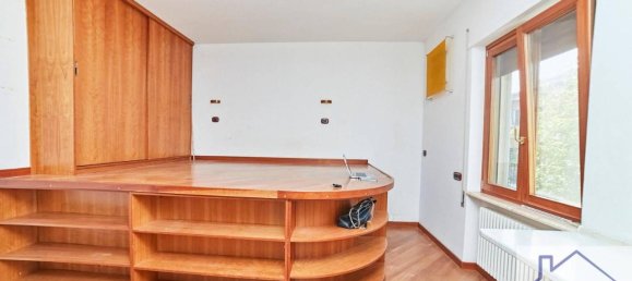 Estudio en Rome, Italy No. 40230 21